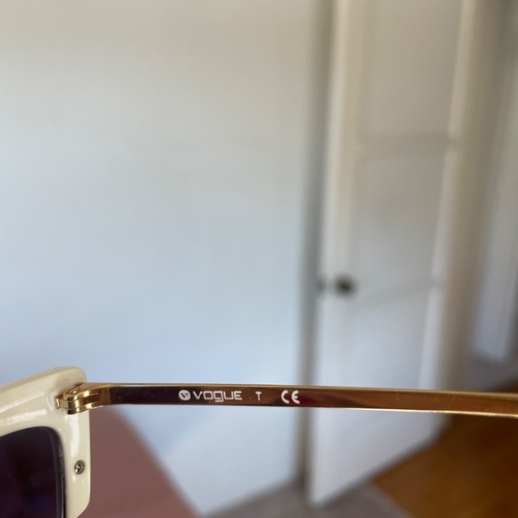 Vogue Eyewear VO5212S 55mm Female Cat Eye Sunglasses - Picture 5 of 16